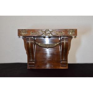 Console d’applique en acajou et bronze doré 19eme siècle