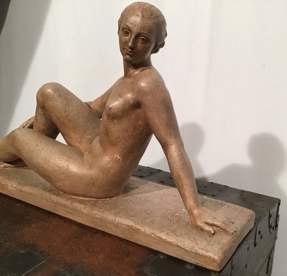Henri Bargas Sculpture De Femme Allongée En Terre Cuite Art Deco-photo-1