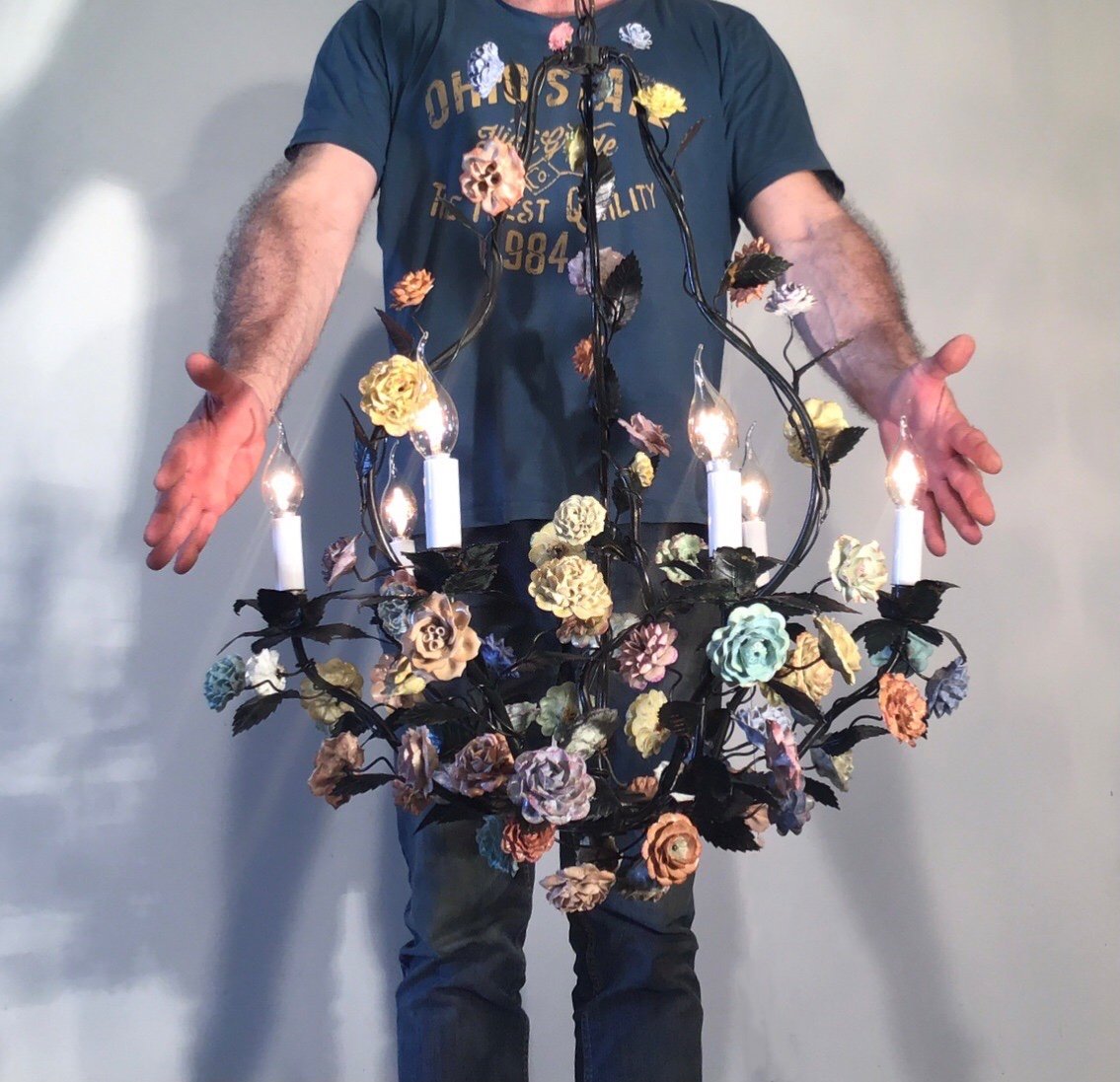 Lustre à Grandes Fleurs Multicolores En Porcelaine à 6 Lumières structure métal vert foncé-photo-2