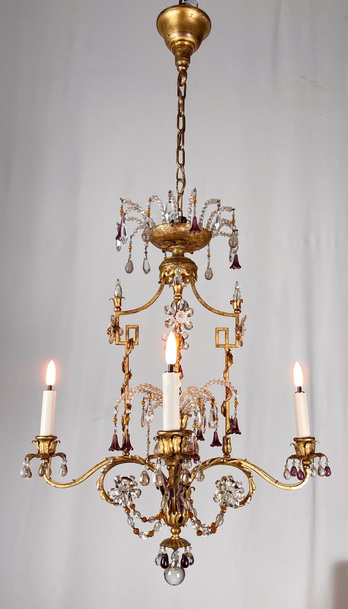 Neoclassical Chandelier In Gilded Wrought Iron And Crystals With 4 Light Arms Attributed To Baguès-photo-2