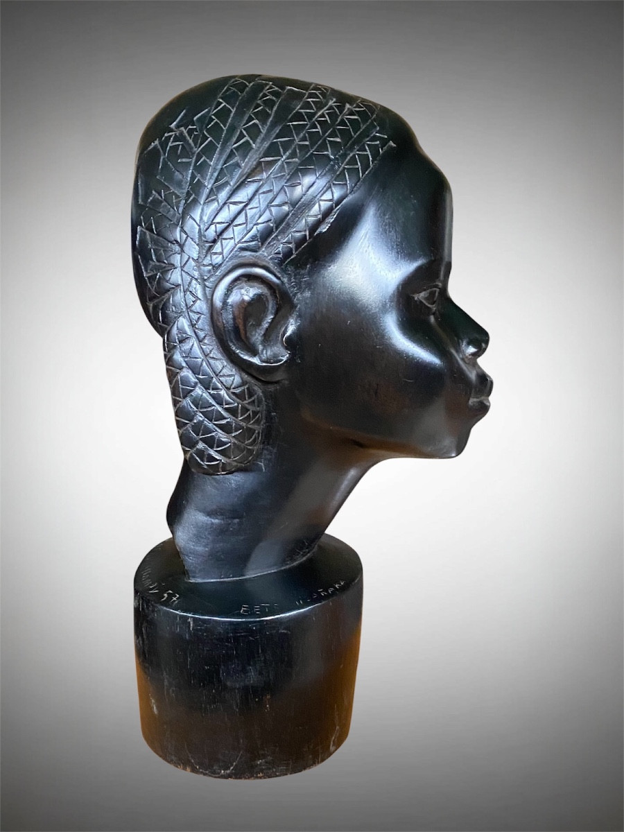 Sculpture datée 1957 et signée tête de jeune fille Malgache ethnie Betsimizaraka Madagascar -photo-4