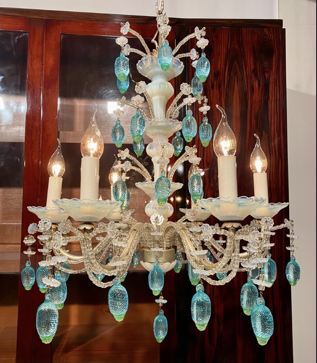 Lustre à 6 bras de lumière en cristal verre opalescent opaline verre de Murano et métal argenté