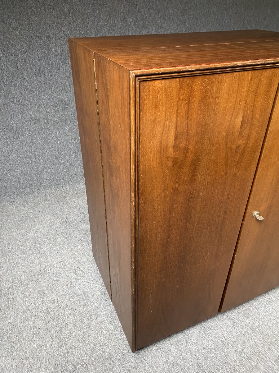 Bureau "Magic in a Box" 1950 Mummenthaler & Meier Desk Suisse escamotable et ultra compact-photo-1