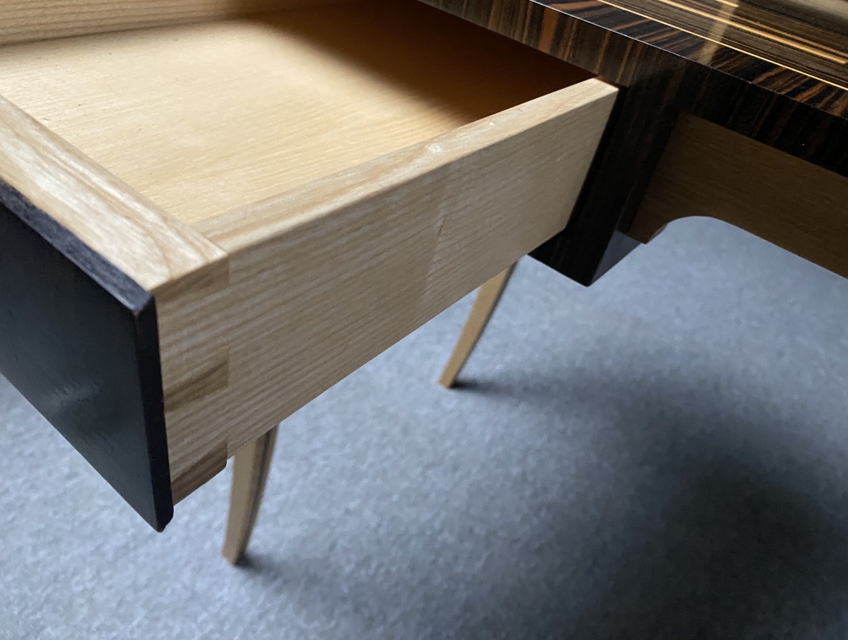 Bureau de milieu de style Néo-Art Déco en Ébène de Macassar et Sycomore XXe siècle-photo-6