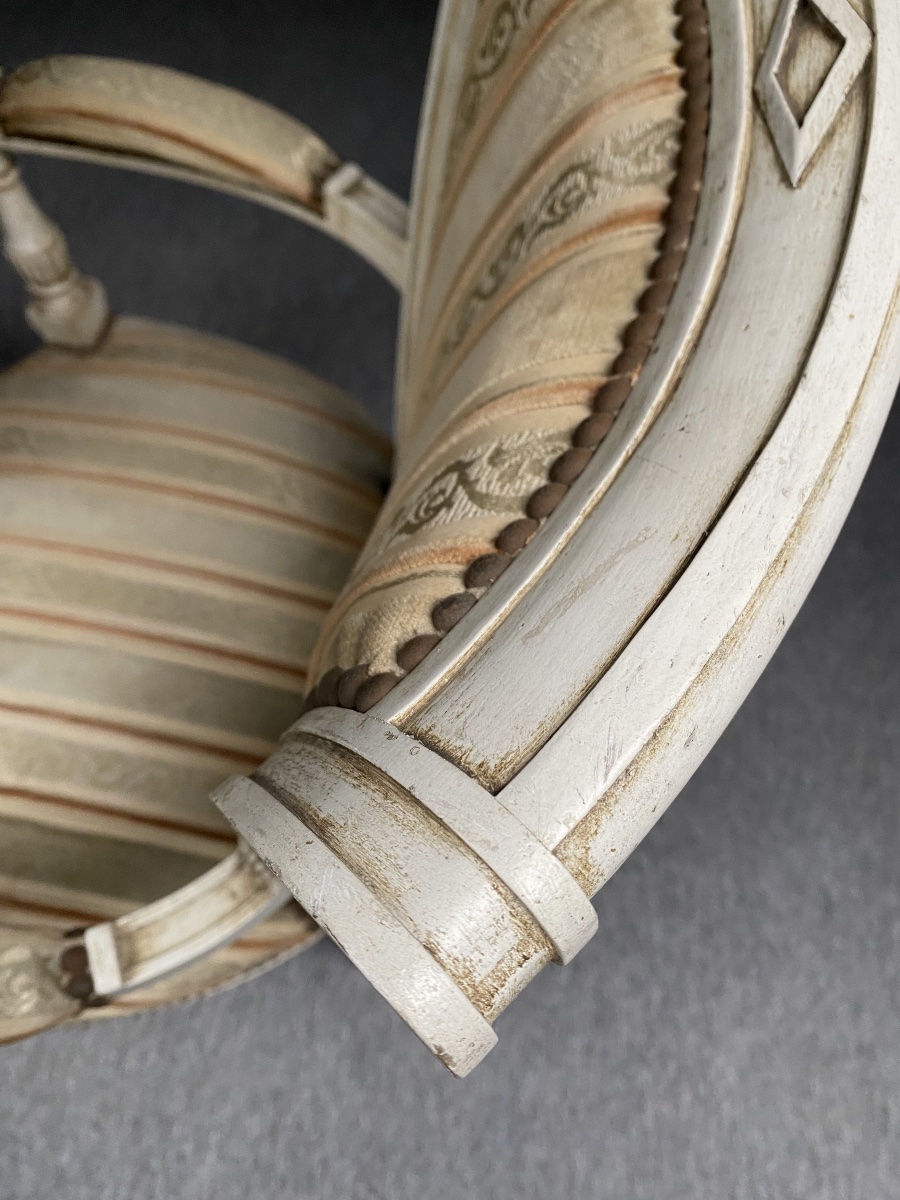 Pair Of Directoire-style Armchairs In White Patina And Silk Velvet -photo-4