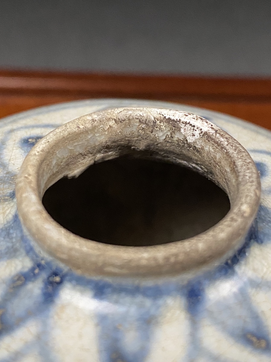 Vietnam: Art Of Annam, Lê Dynasty, Ca. 15th–16th Century, Blue-and-white Ceramic Jarlet-photo-3