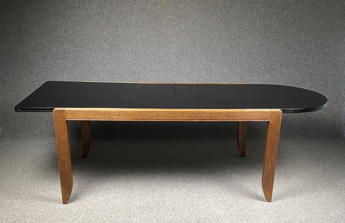 Guillerme et Chambron table en chêne moderniste modèle Calvados 1950 