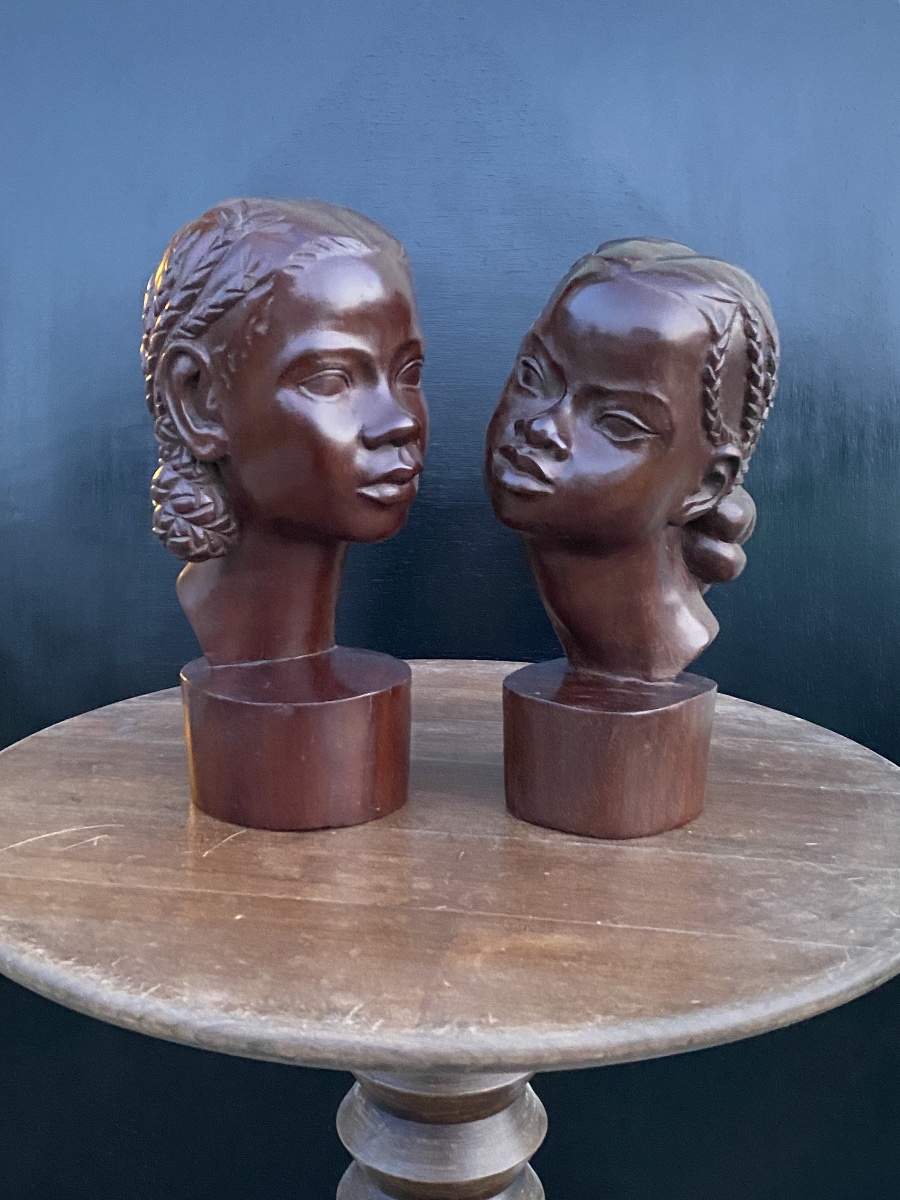 Albert Ranaivoson 1958 Paire bustes jeunes filles malgaches sculptures bois exotique Art Deco -photo-1