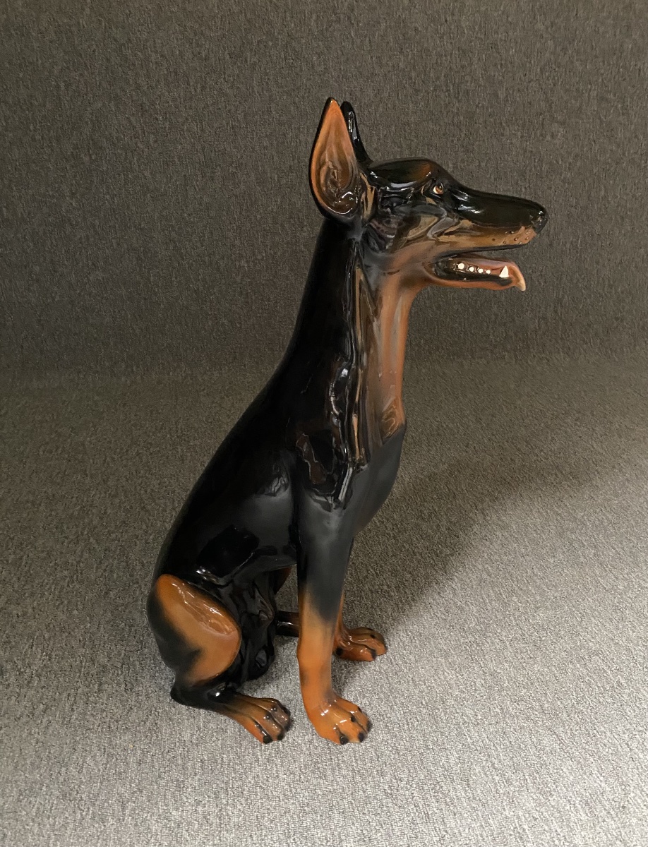 Large Art Deco Glazed Ceramic Doberman, Circa 1970 - 76 Cm