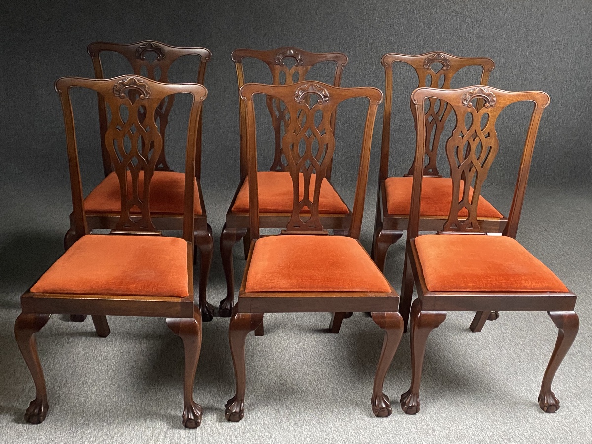 Suite de six chaises en acajou Anglaises Fin de l'époque Victorienne, circa 1890 1900-photo-2