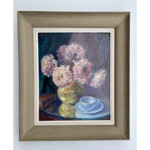 Marie-louise Daveau (20th Century) - Bouquet Of Peonies And Porcelain Cup, Mid-20th Century