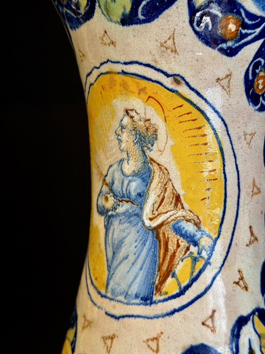 Albarello d’apothicaire en faïence polychrome à décor de figure allégorique, Italie, XVIe-photo-3
