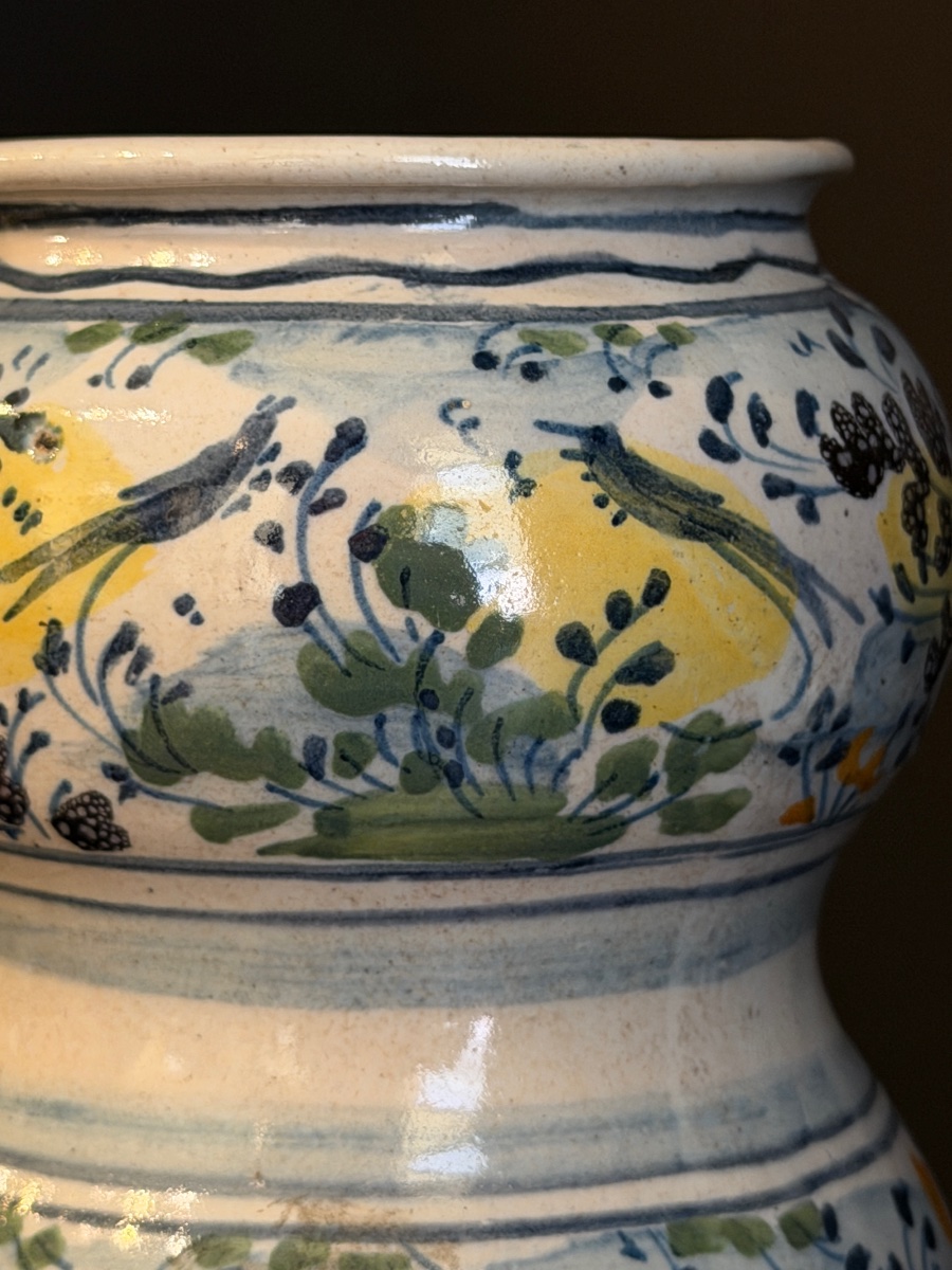 Albarello en faïence d'Urbania à décor de paysage et d'oiseaux, XVIIIe siècle-photo-3