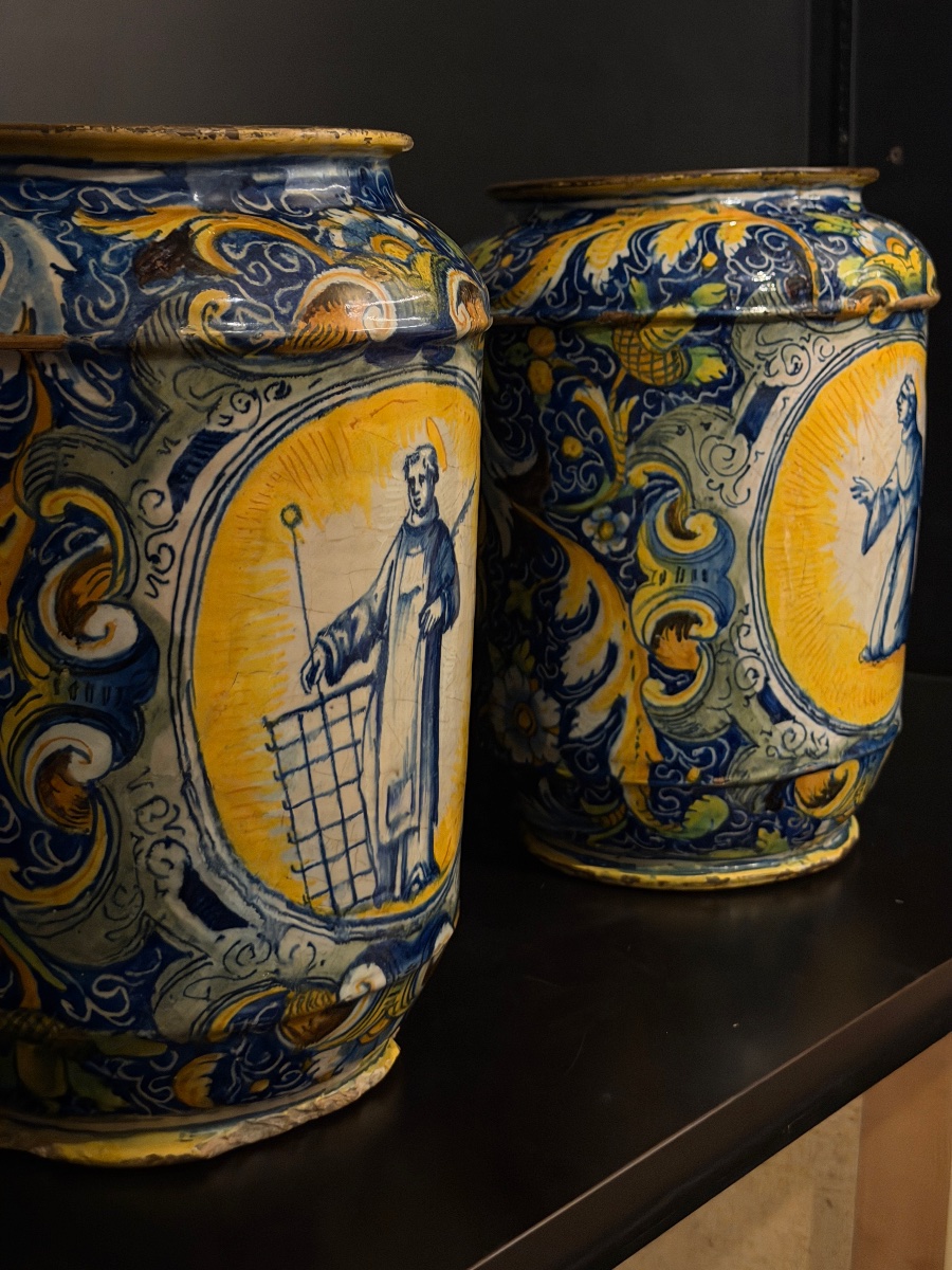 Paire de grands vases de pharmacie vénitiens de Mastro Domenico Betti, XVIe siècle-photo-2