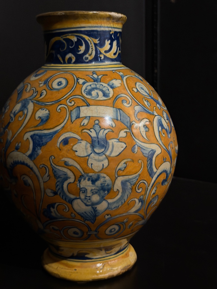 Rare vase en majolique de Faenza à décor polychrome, XVIe siècle-photo-3