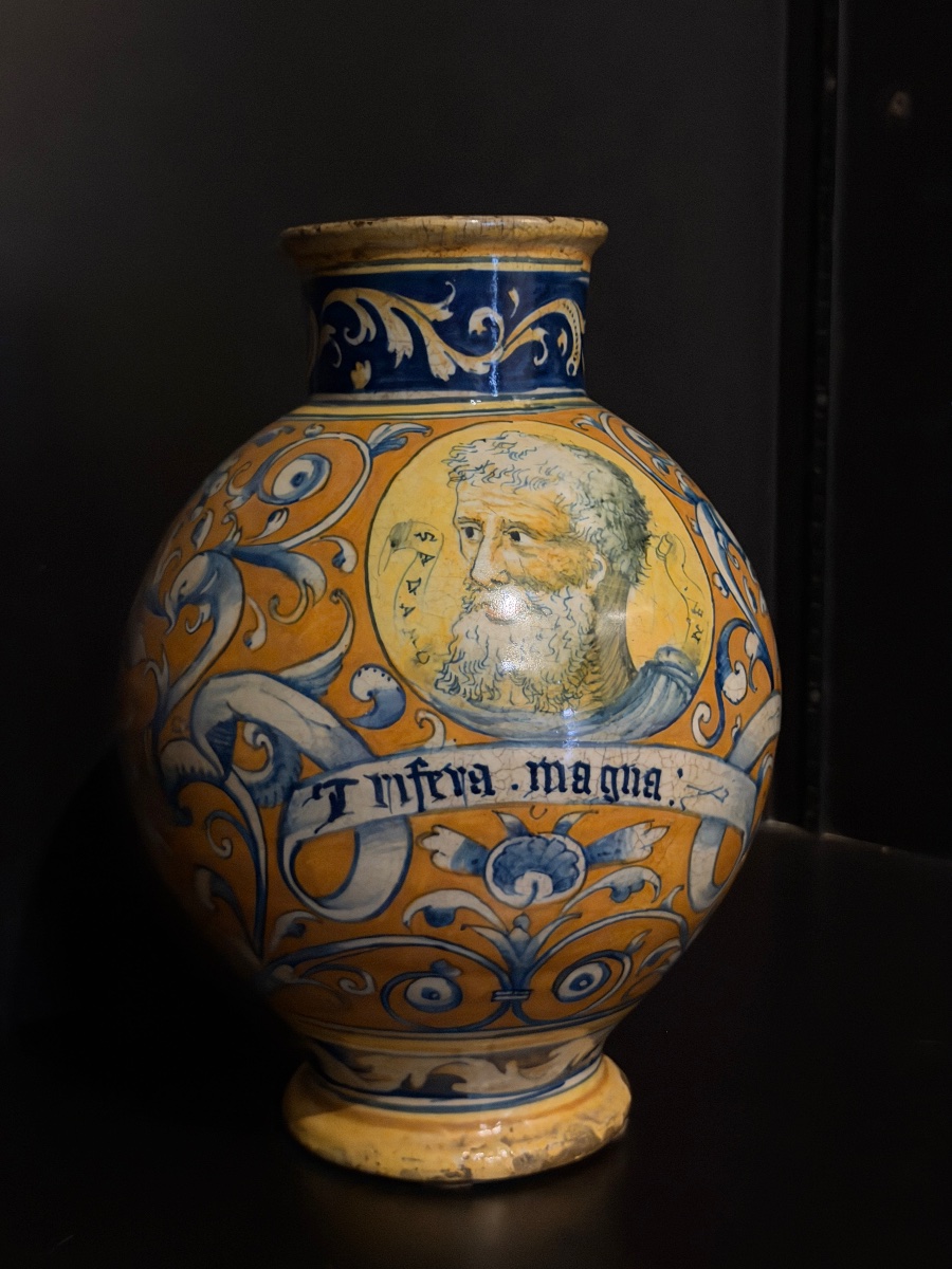Rare vase en majolique de Faenza à décor polychrome, XVIe siècle-photo-4