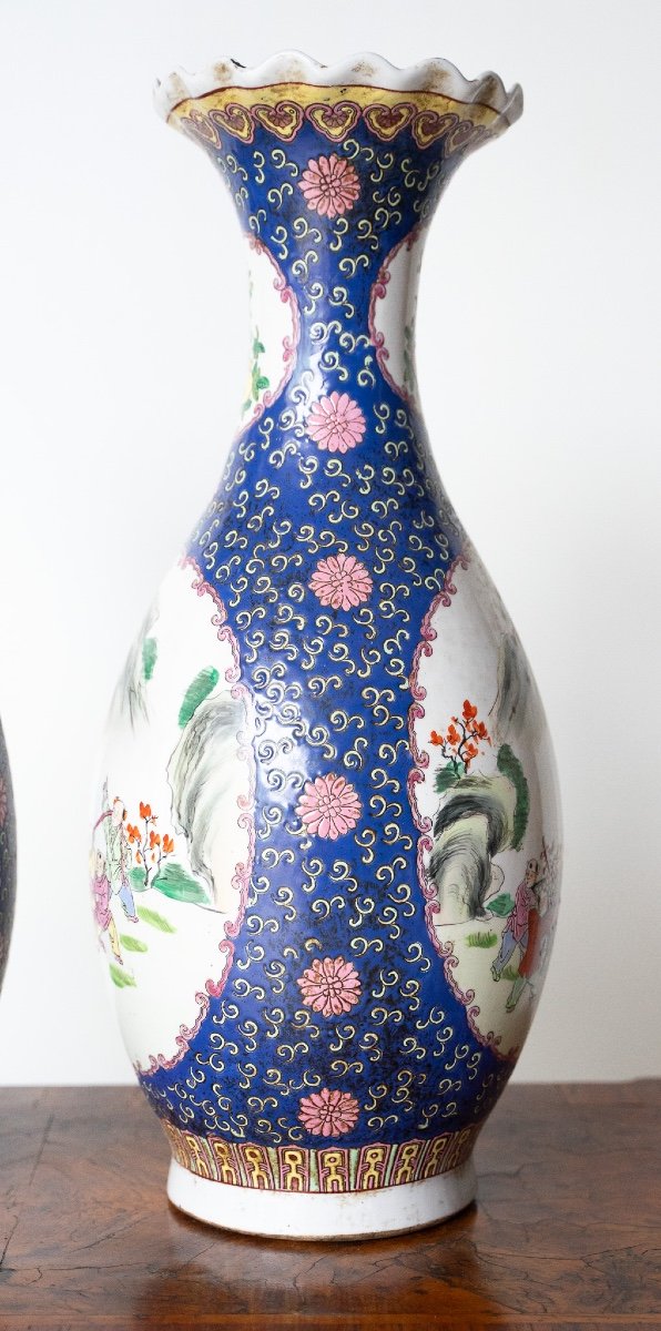 Paire d'Anciens Vases Chinois En Porcelaine Bleue Et Blanche -photo-4
