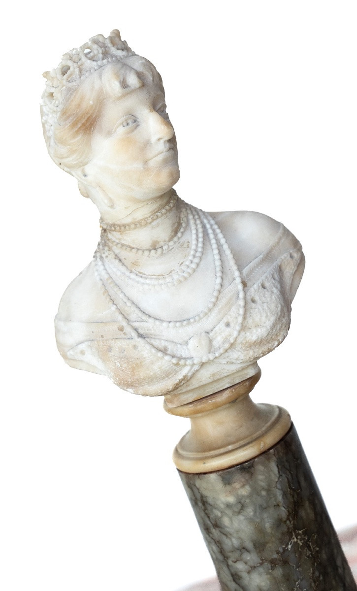Bust Of Queen Margherita – Late 19th Century-photo-3