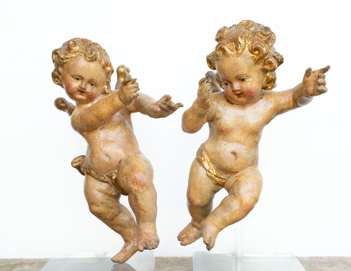 Paire de putti en bois doré, Venise