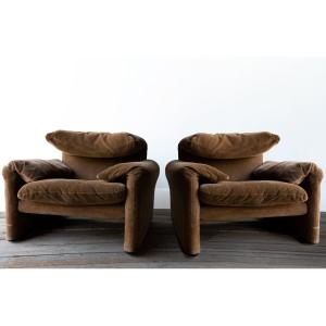 Pair Of Maralunga Armchairs By Vico Magistretti For Cassina