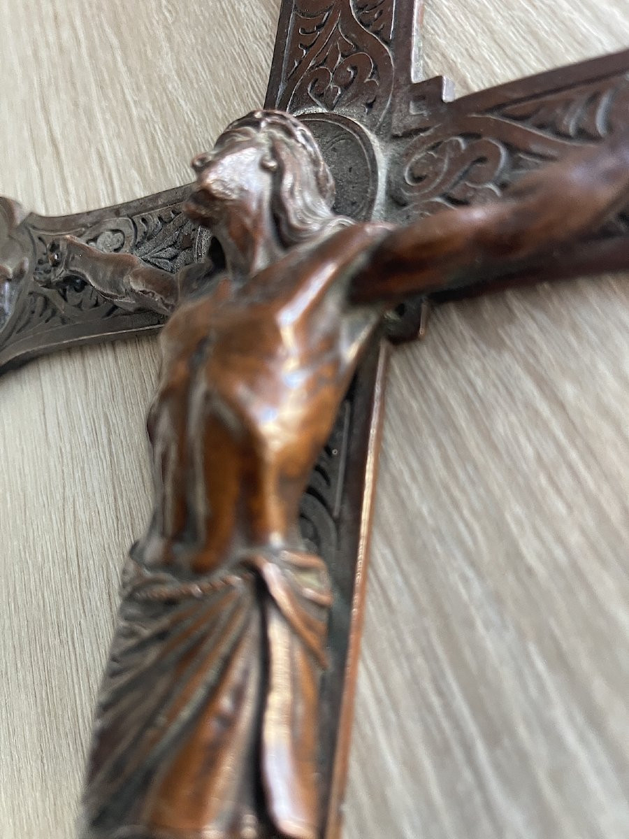Crucifix In Patinated Bronze - Paris Edition, Rue Du Vieux-colombier - Marked B.h.m.-photo-1