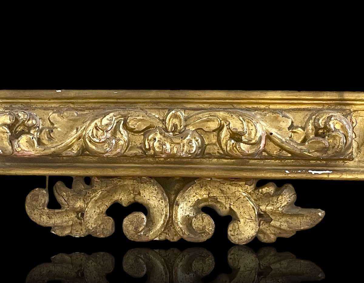 CADRE TABERNACLE LOUIS XIII EN BOIS DORÉ-photo-1