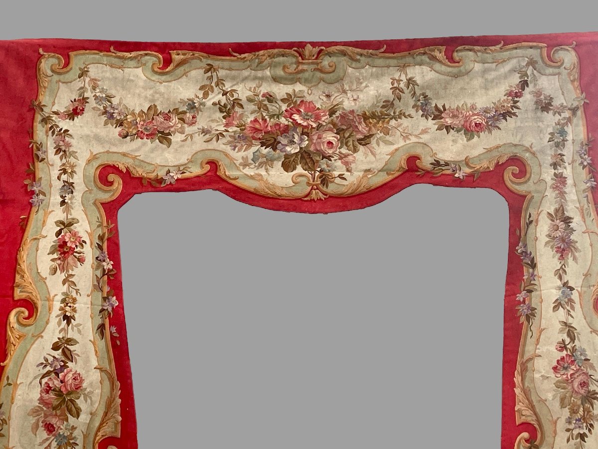 Tapisserie d'alcôve d'Aubusson, guirlandes et bouquets fleuris, XIXe siècle, 377 cm-photo-2