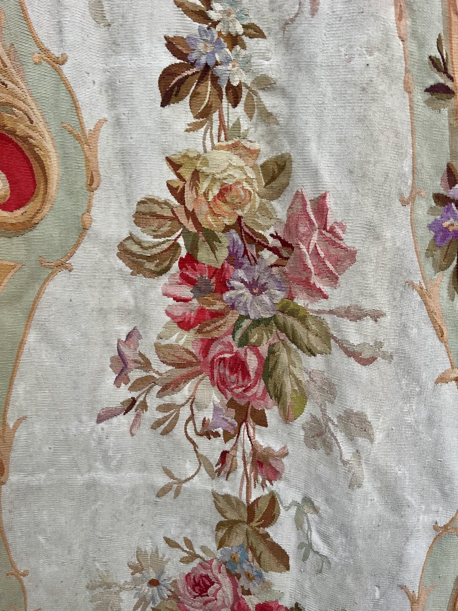Tapisserie d'alcôve d'Aubusson, guirlandes et bouquets fleuris, XIXe siècle, 377 cm-photo-4