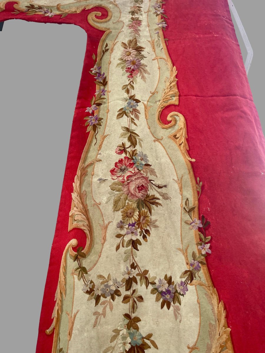 Tapisserie d'alcôve d'Aubusson, guirlandes et bouquets fleuris, XIXe siècle, 377 cm-photo-2