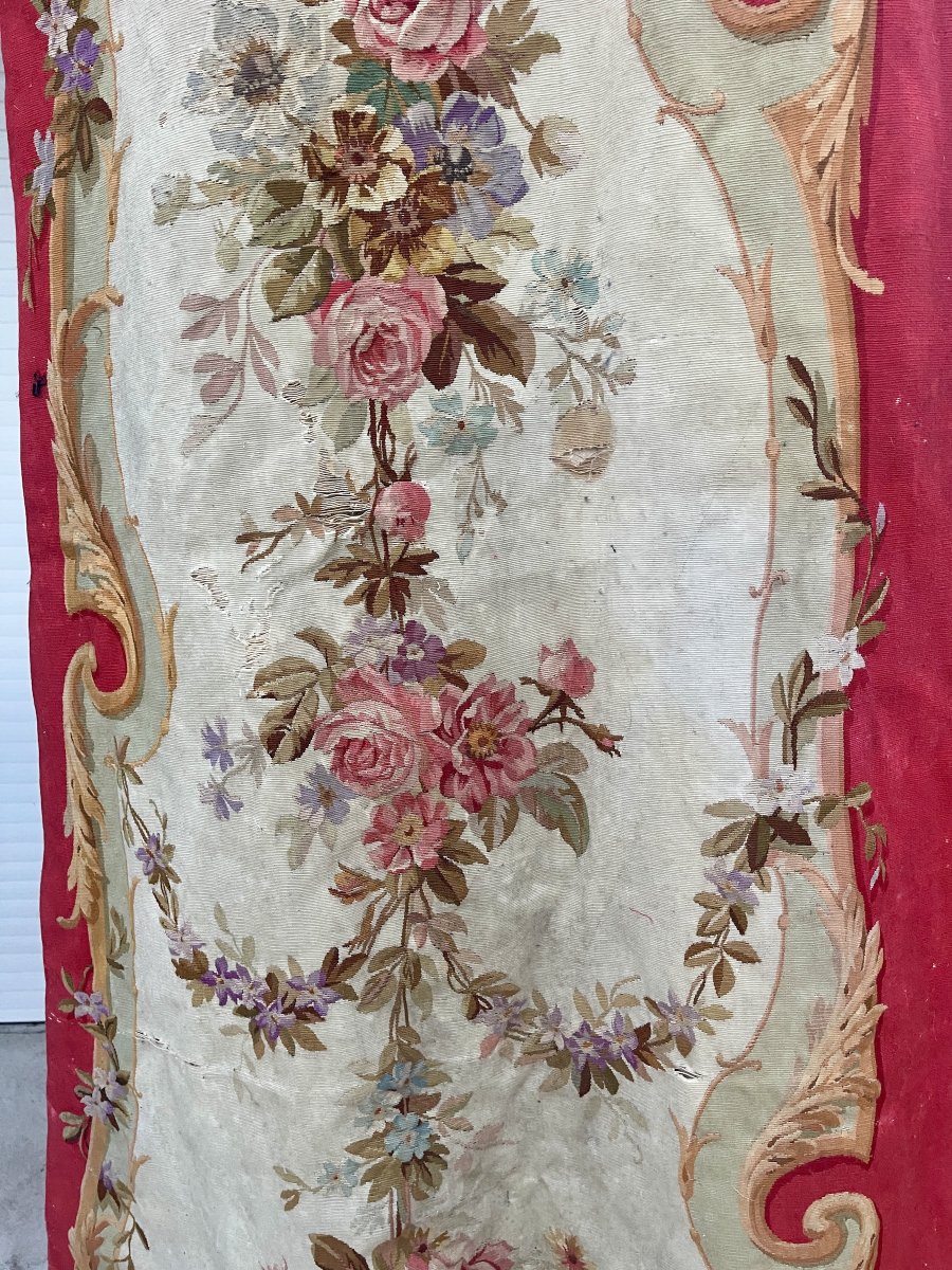 Tapisserie d'alcôve d'Aubusson, guirlandes et bouquets fleuris, XIXe siècle, 377 cm-photo-3