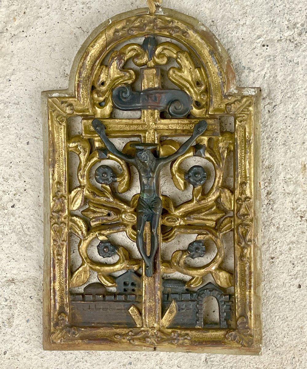 Crucifix Mural Ancien en Bronze et Bois Doré, Décor Baroque, XVIIIe Siècle