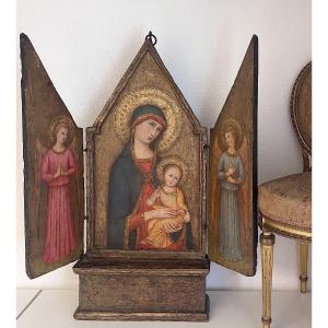 Large Sienese Triptych From The Trecento - Tempera On A Gold Ground - Circle Of Ambrogio Lorenzetti