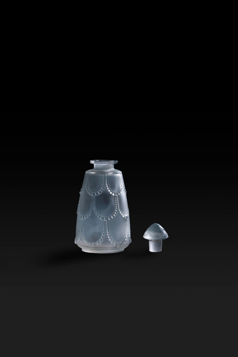 Perfume Bottle No. 3 “pearls” Toilet Trim (1926) By Rene Lalique (1860-1945):-photo-2