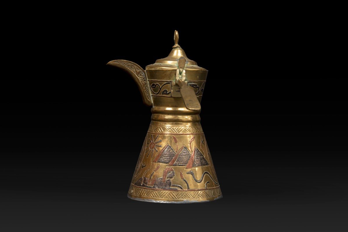Cafetière Dallah égyptienne : Symbole d'Hospitalité Et De Richesse Culturelle-photo-3