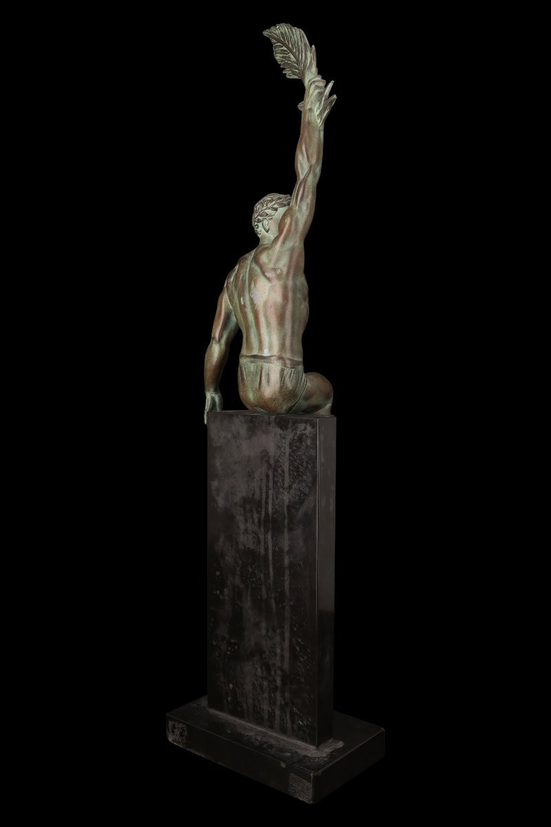 Cast Iron Sculpture With Green Patina The "trophy" By Le Faguays (1892-1962)-photo-2