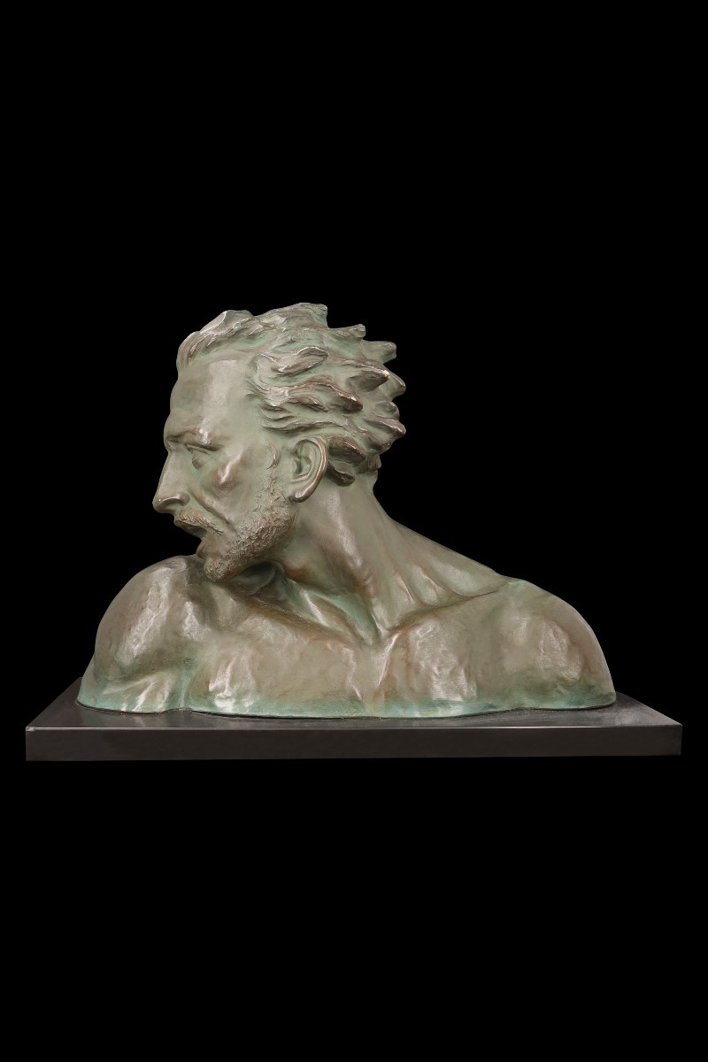 Sculpture en plâtre patiné bronze (N° 2255) "BUSTE D'HOMME" de DOMISSIE JOHANNES (1878-1955)