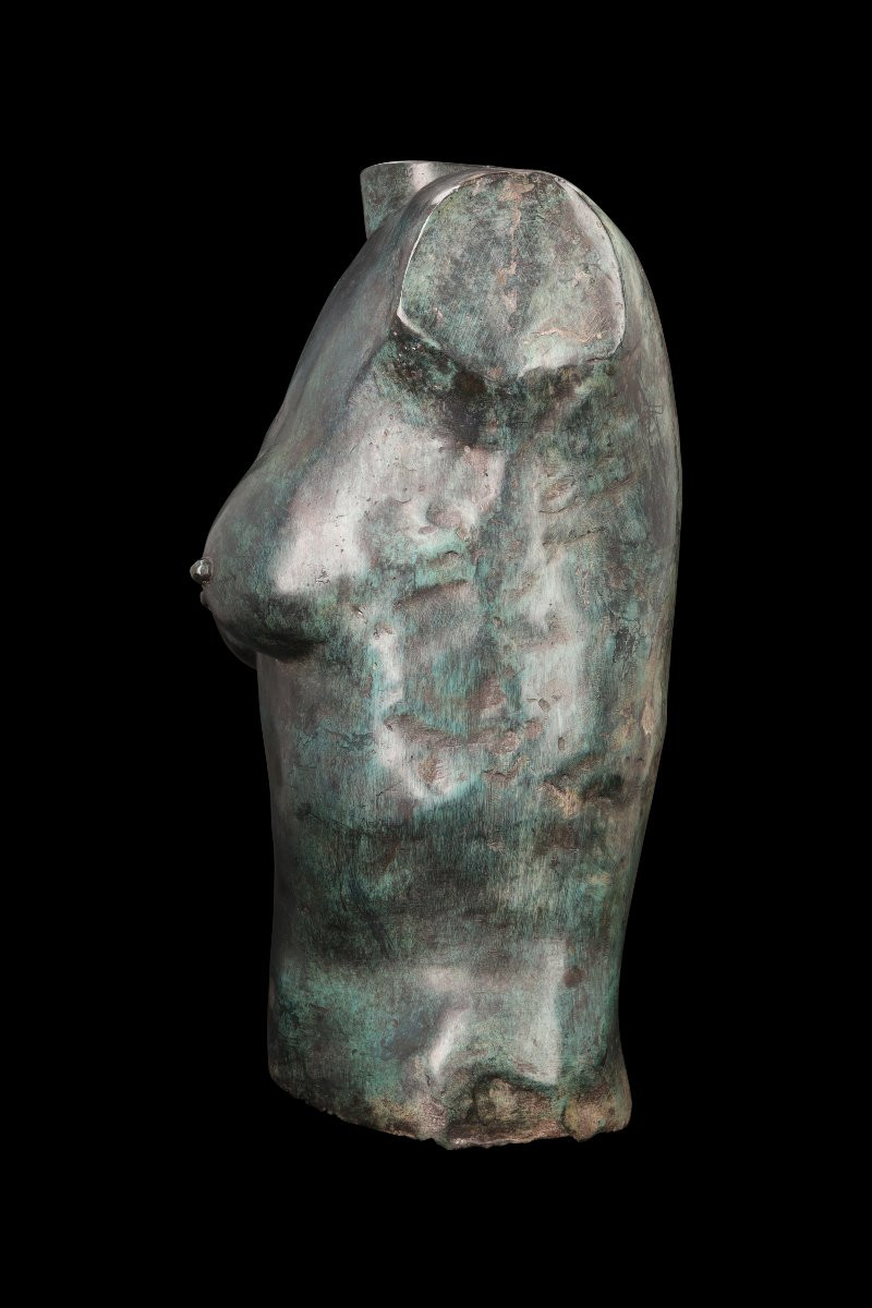 Sculpture en laiton patiné "BUSTE DE FEMME"-photo-4