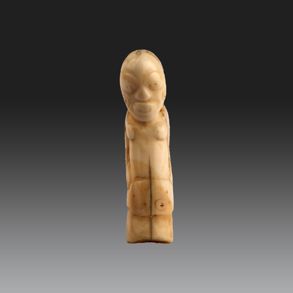Anthropomorphic Bust Pendant, Ground Floor, Luba, Late 19th - Early 20th Century-photo-1