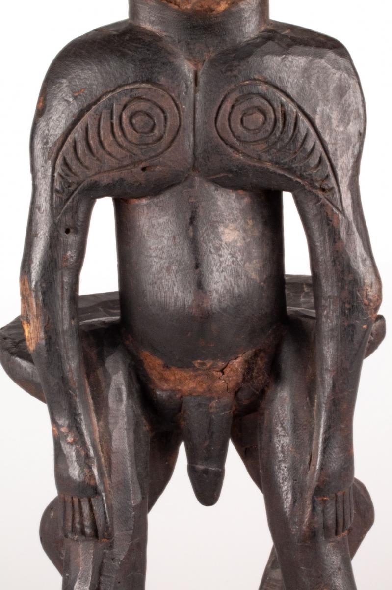 Anthropomorphic Male Sculpture In Wood - Middle Papua Sepik-photo-2