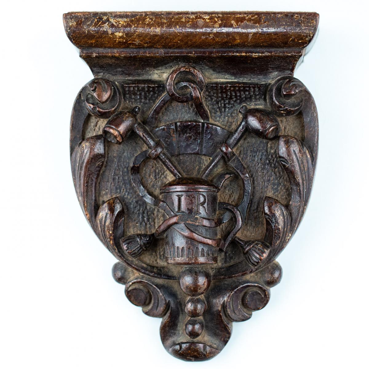 Small Wood Carved On The Theme Of Tobacco - 19th Century