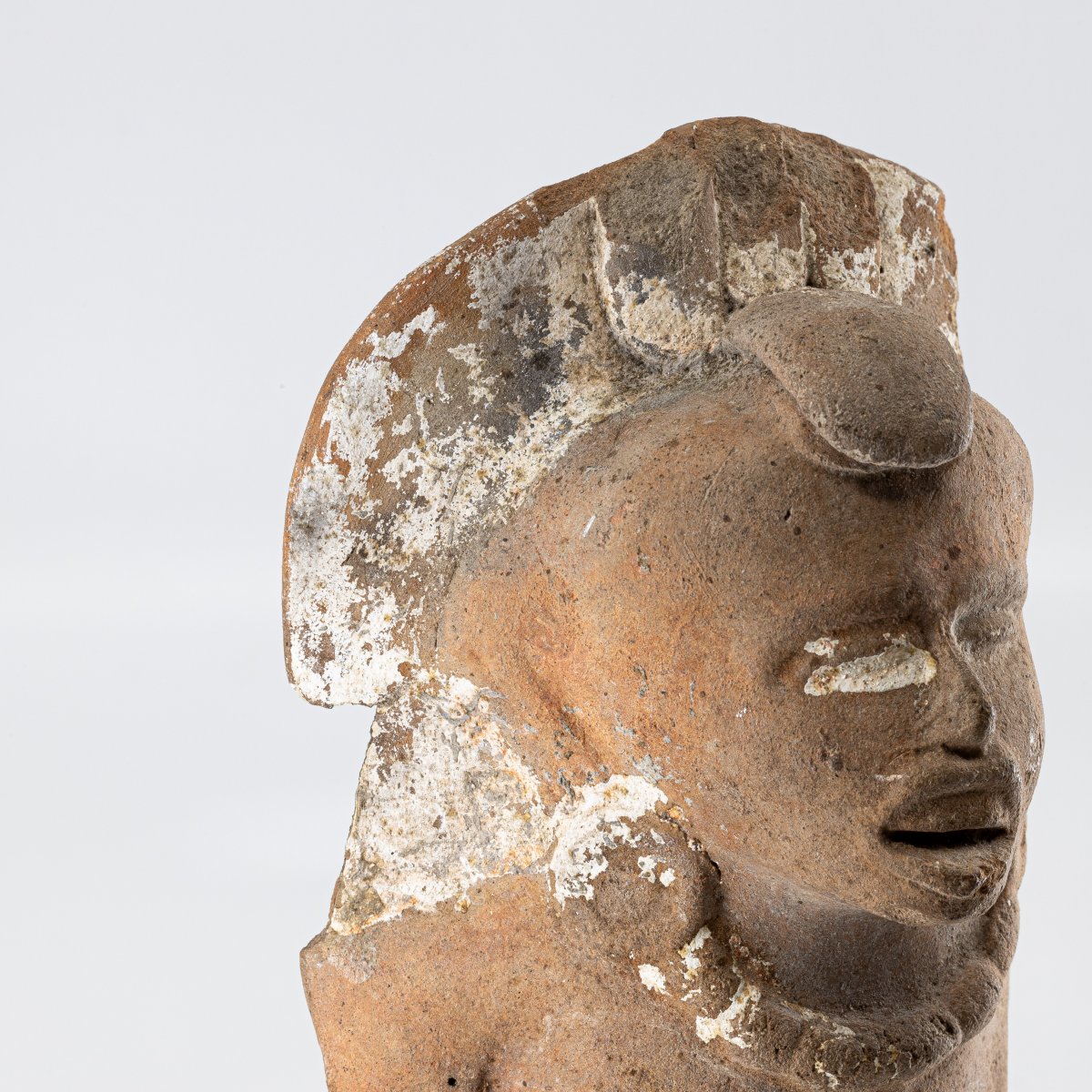 Fragment d'Une Statuette Maya - Période Classique (250-450 Pcn)-photo-2