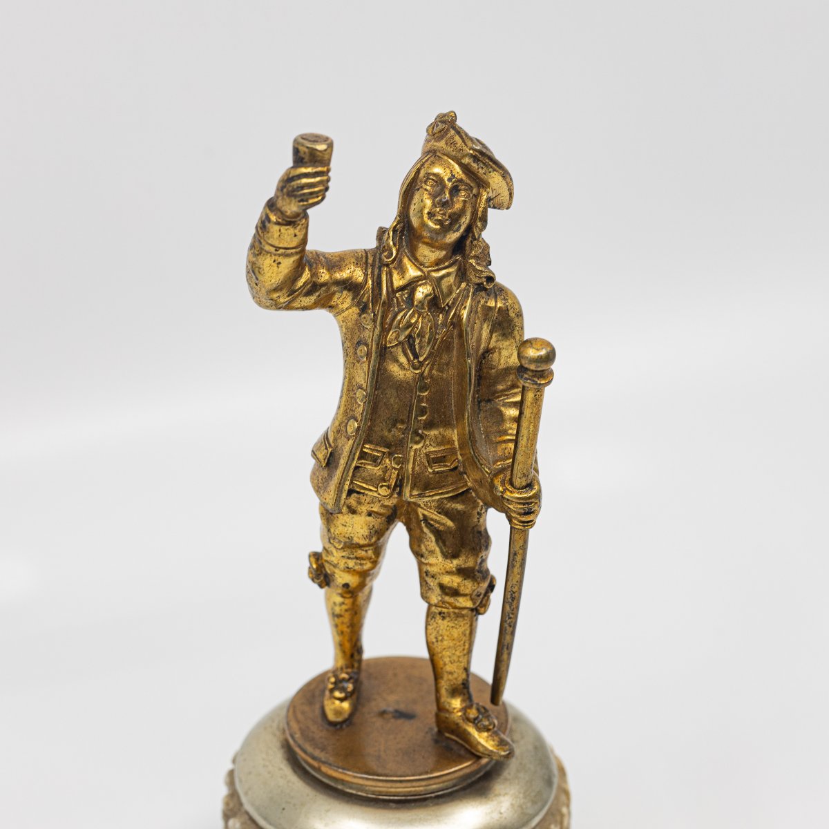 Gentleman In Gilt Bronze - France, 2nd Half Of The 18th Century-photo-3