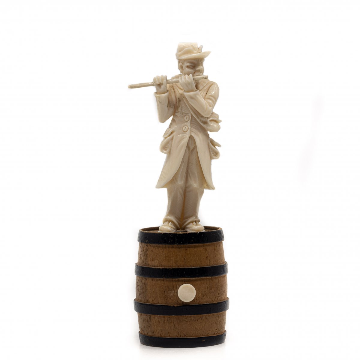 Small Ivory Character Holding Doubtless A Flute - France, Dieppe (19th Century)