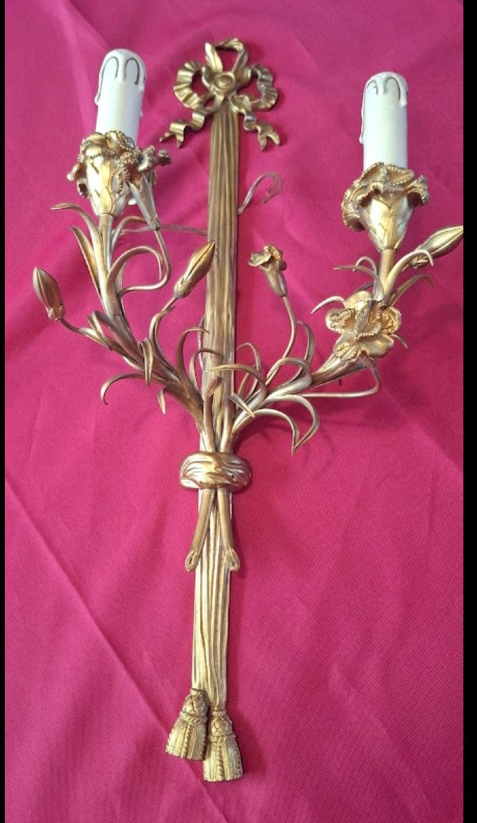 Paire d’appliques en bronze doré fin XIX , style Louis XVI-photo-2
