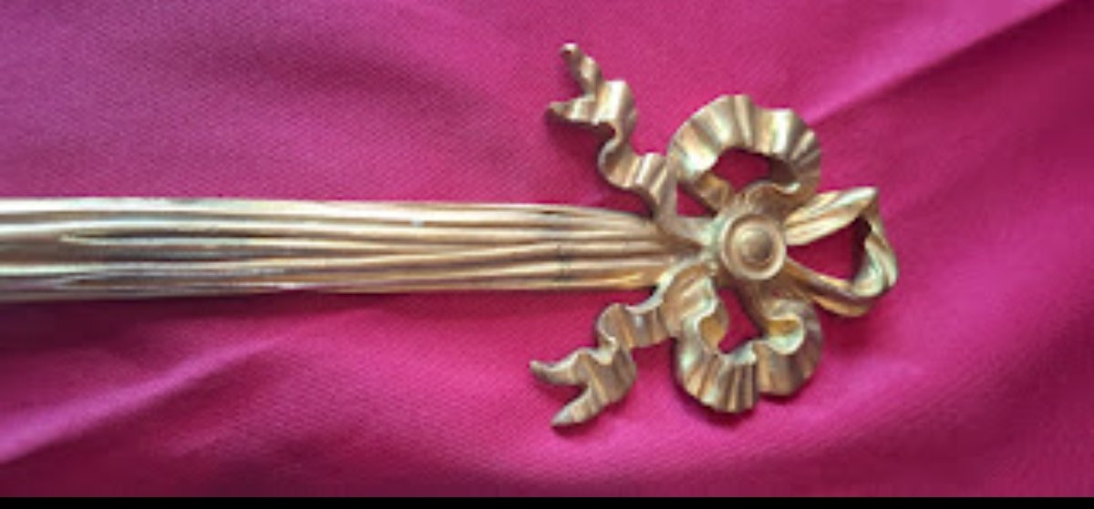 Paire d’appliques en bronze doré fin XIX , style Louis XVI-photo-3