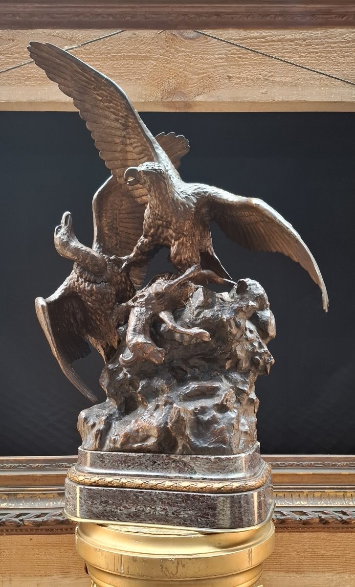 Christophe Fratin (1801-1864), Two Birds Of Prey Fighting Over Prey, 19th Century Bronze-photo-2