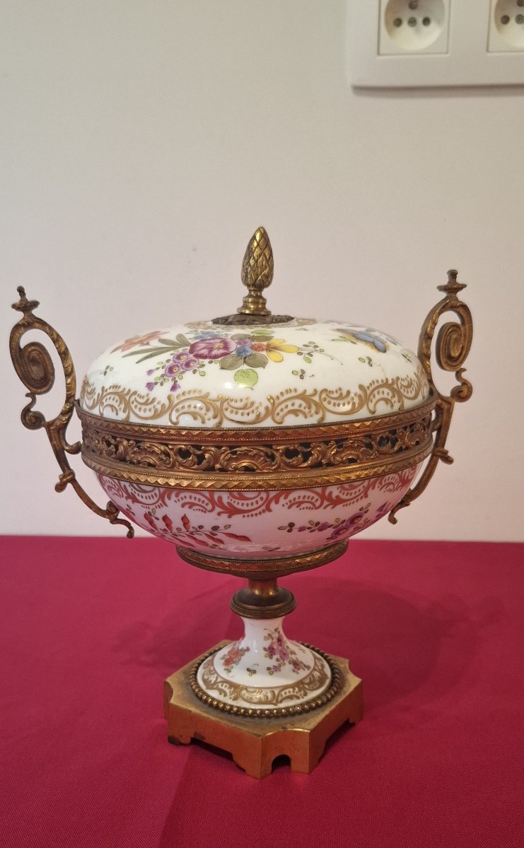 Pot-pourri porcelaine Meissen et bronze doré, XIXe siècle -photo-2