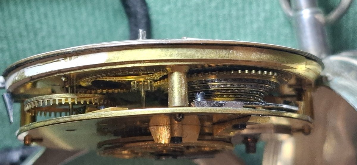 Montre de poche en argent , cadran décentré et émail peint -photo-2