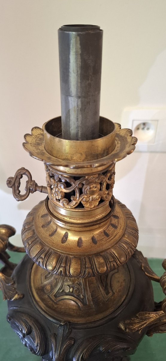 Paire de Lampes à Pétrole en Bronze Patiné – Maison Alphonse Giroux Paris, XIXe siècle-photo-8