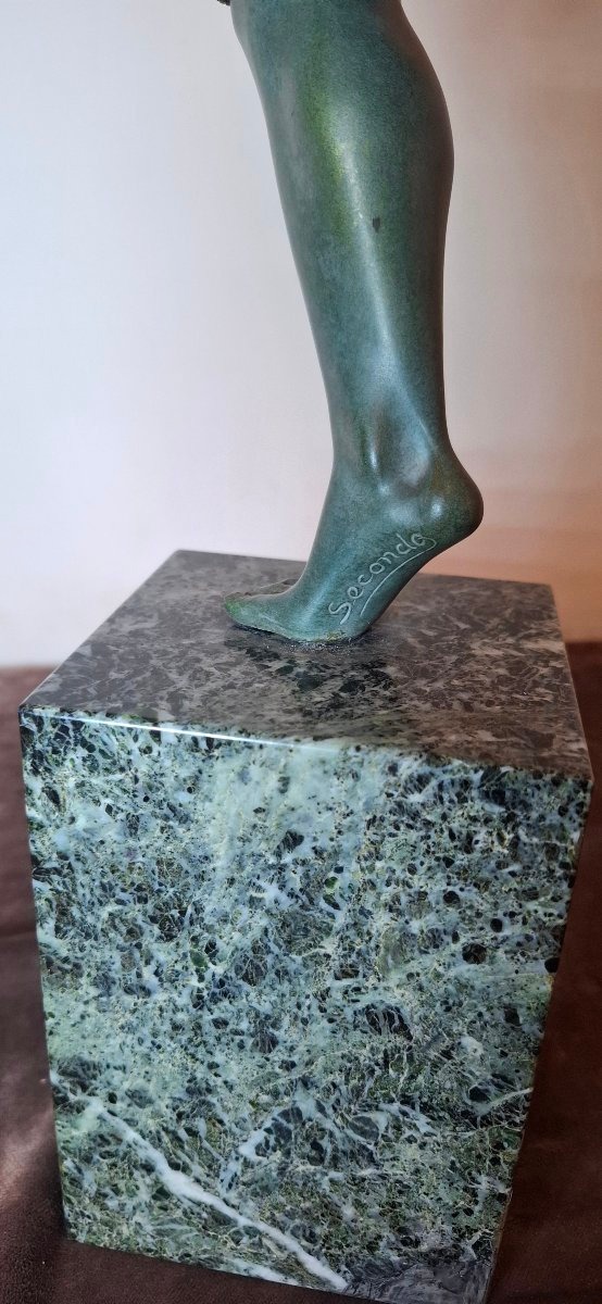 Sculpture Art Déco en bronze à patine verte, signée Secondo-photo-2